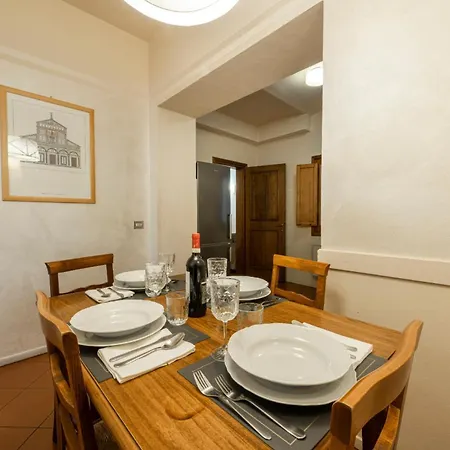 Florence- Ariento Bacco 3bdr San Lorenzo *