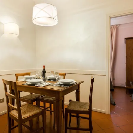 Lägenhet Florence- Ariento Bacco 3bdr San Lorenzo Florens