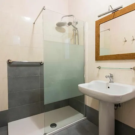Florence- Ariento Bacco 3bdr San Lorenzo Florens